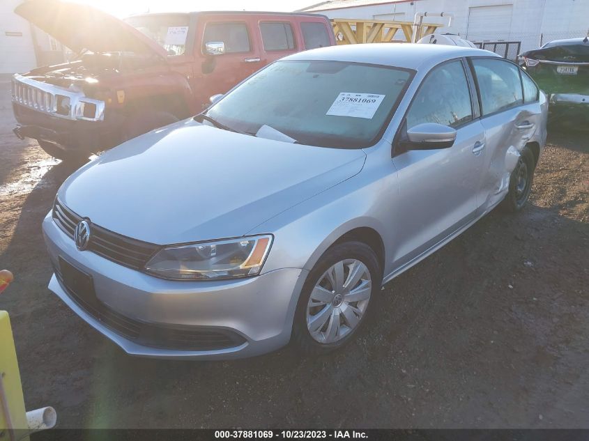 2014 VOLKSWAGEN JETTA SEDAN SE - 3VWD17AJ4EM254357