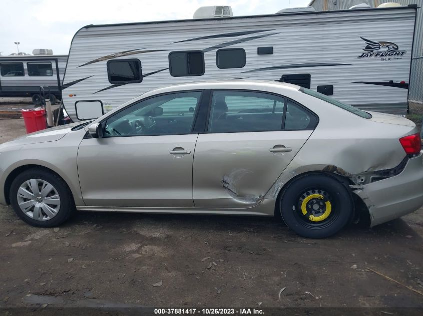 2014 VOLKSWAGEN JETTA SEDAN SE 3VWD17AJ8EM263448
