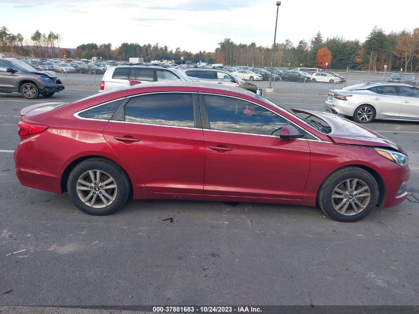 2015 HYUNDAI SONATA 2.4L SE - 5NPE24AF5FH073693