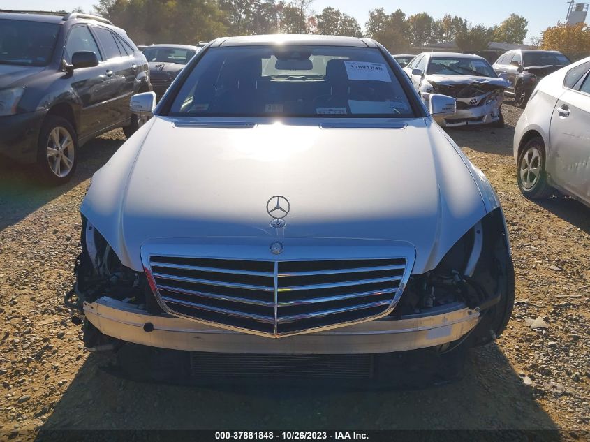 2013 MERCEDES-BENZ S-CLASS S 550 WDDNG7DB1DA515889