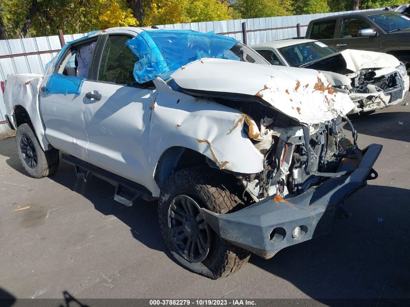 2013 TOYOTA TUNDRA 4WD TRUCK - 5TFDW5F1XDX304477