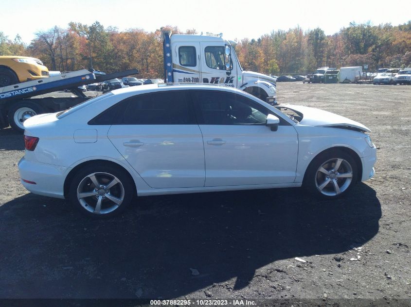 2015 AUDI A3 1.8T PREMIUM - WAUACGFF4F1062825