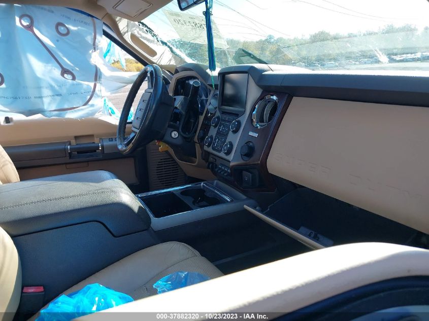 2014 FORD F-250 LARIAT - 1FT7W2BT2EEB59127