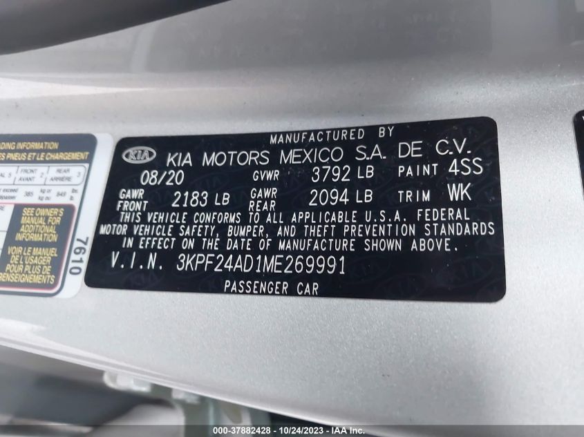 3KPF24AD1ME269991 Kia Forte LXS 9