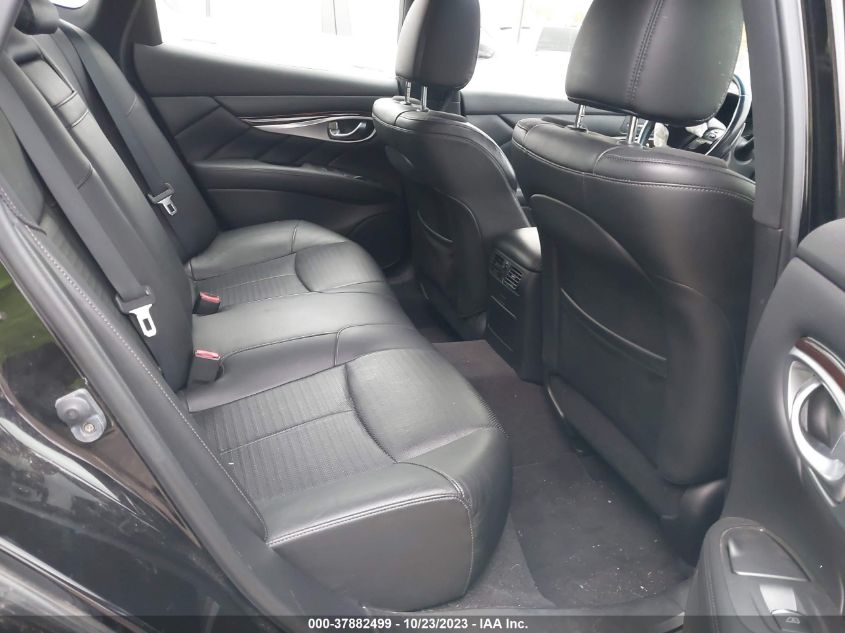 2015 INFINITI Q70 3.7X JN1BY1AR7FM560932