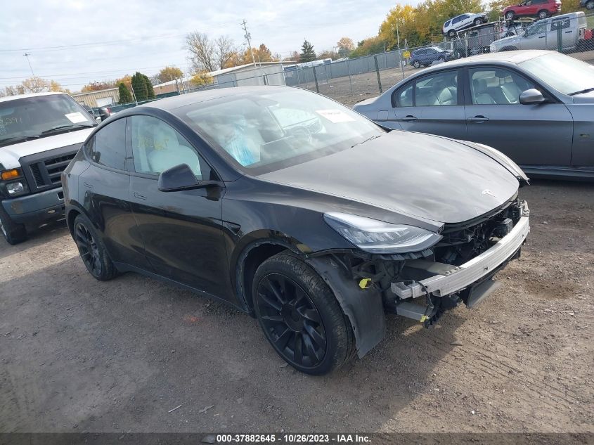 5YJYGDEE8MF060951 TESLA MODEL Y LONG RANGE 2021