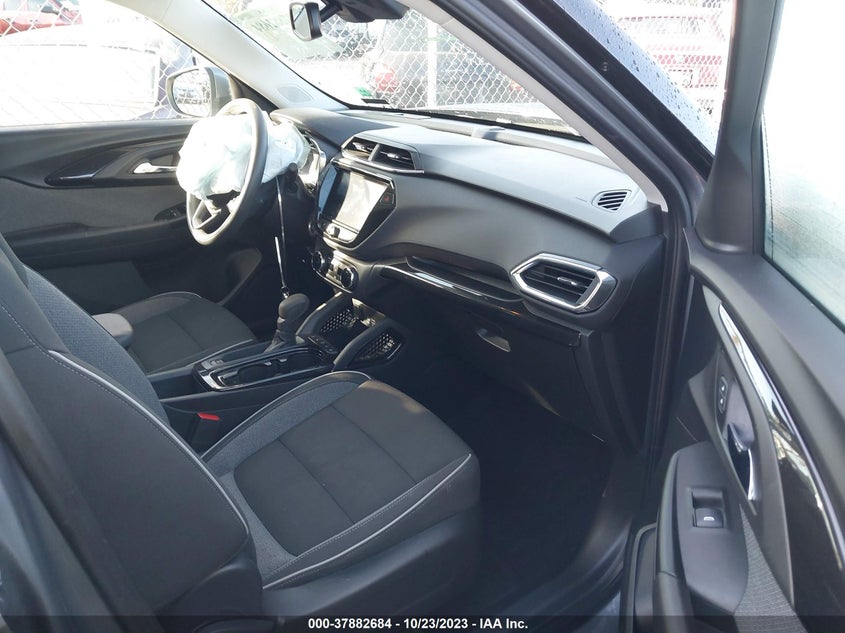 VIN KL79MPSL2MB003808 2021 CHEVROLET TRAILBLAZER LT