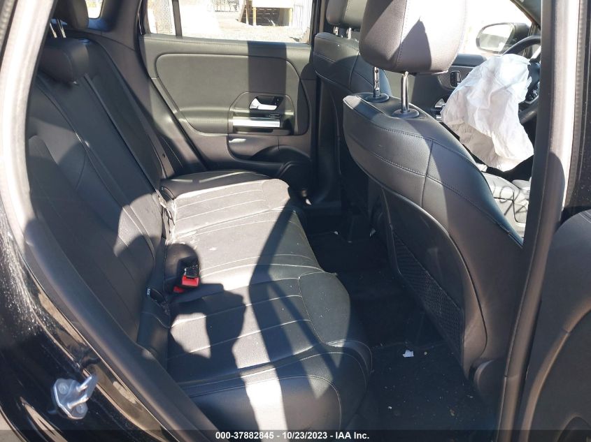 2021 MERCEDES-BENZ GLA 250 W1N4N4HB7MJ216923