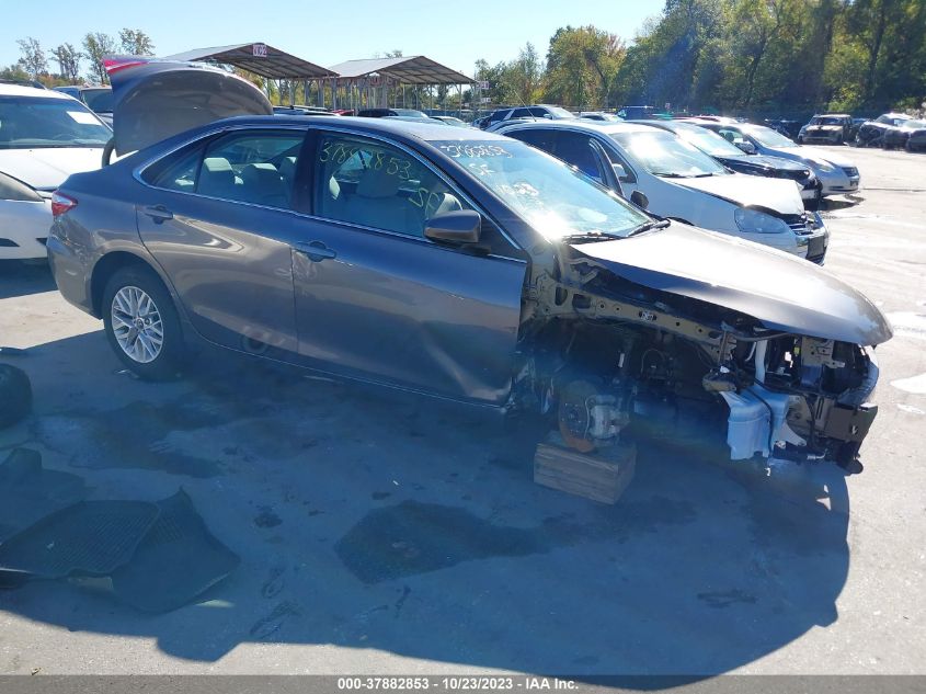 TOYOTA CAMRY XLE/SE/LE/XSE 2017