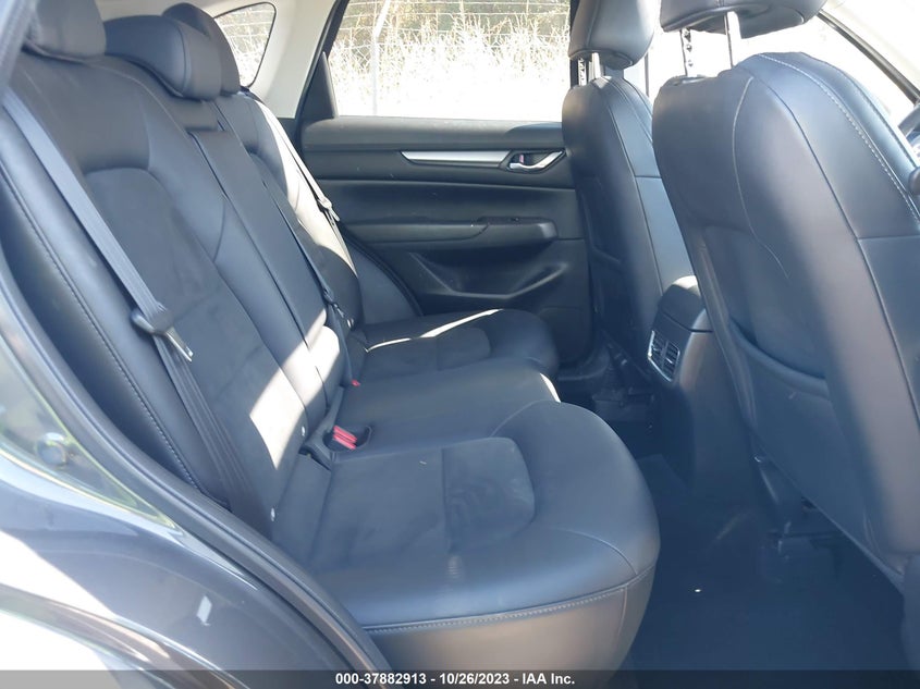 VIN JM3KFACM2K1660069 2019 MAZDA CX-5 TOURING