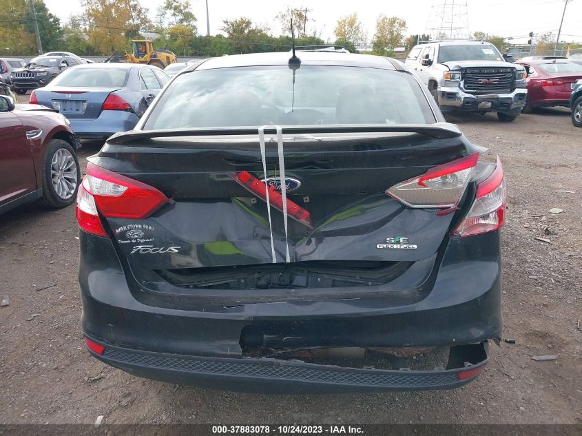 2013 FORD FOCUS SE - 1FADP3F29DL240598