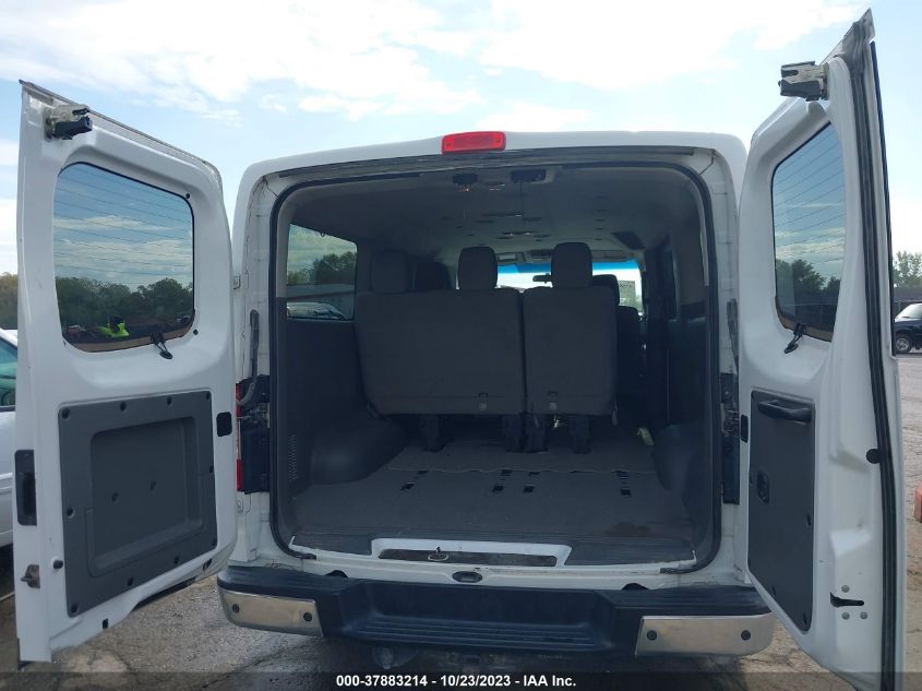 2015 NISSAN NVP SV - 5BZAF0AA0FN851852
