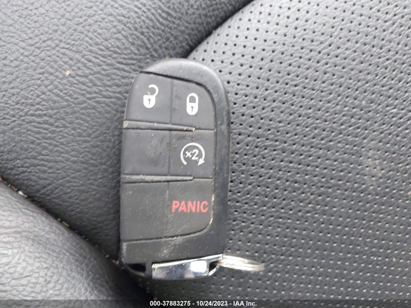 VIN 3C4NJDFB0NT209185 2022 JEEP COMPASS LATITUDE LUX