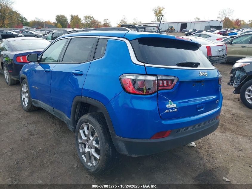 VIN 3C4NJDFB0NT209185 2022 JEEP COMPASS LATITUDE LUX