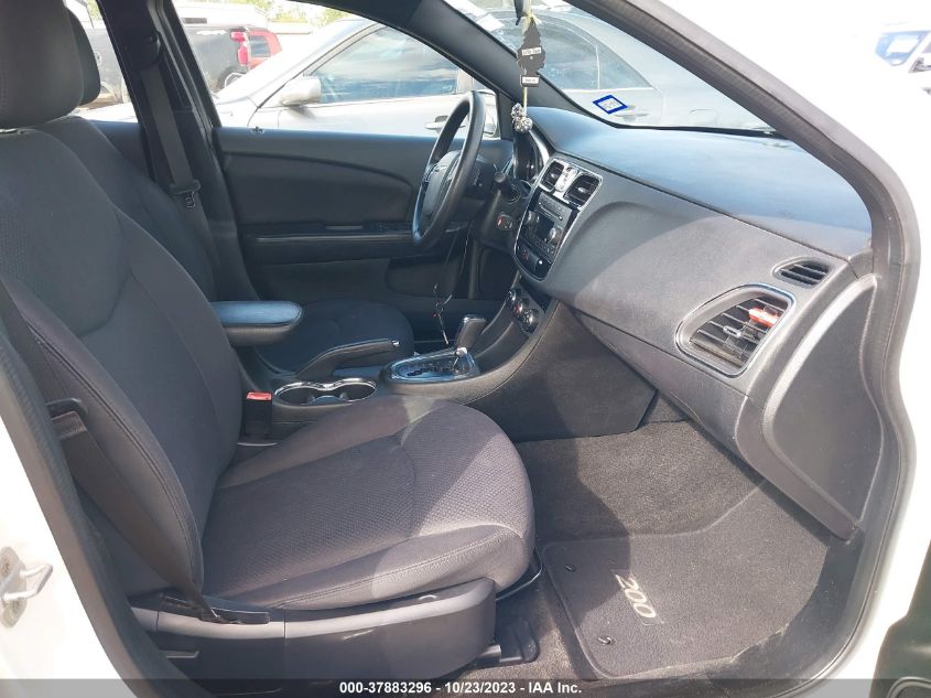 2014 CHRYSLER 200 LX - 1C3CCBAB8EN124452
