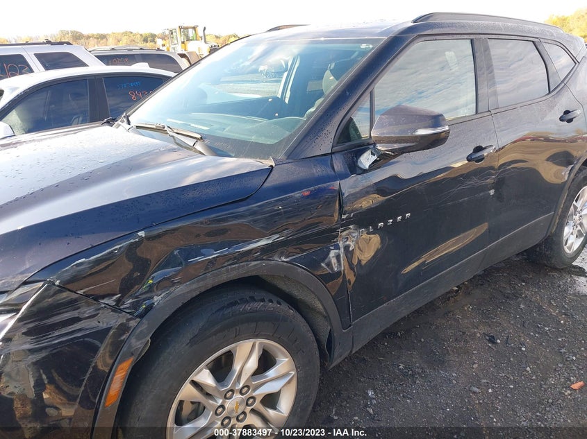 VIN 3GNKBCRS3LS604669 2020 CHEVROLET BLAZER 2LT