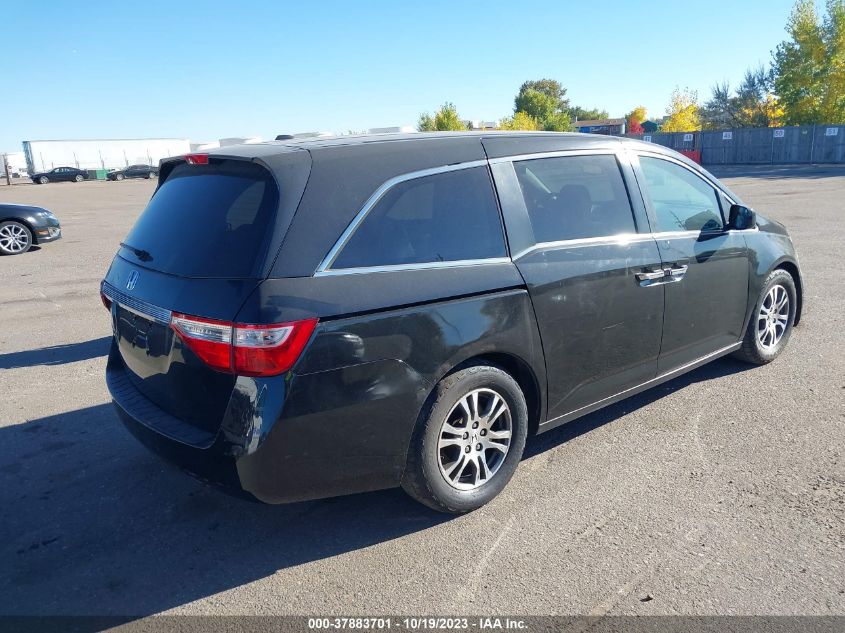 VIN 5FNRL5H69DB001241 2013 HONDA ODYSSEY no.4