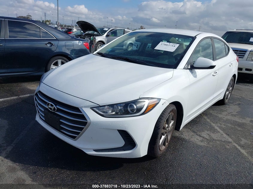 VIN 5NPD84LF3JH237782 2018 HYUNDAI ELANTRA SEL