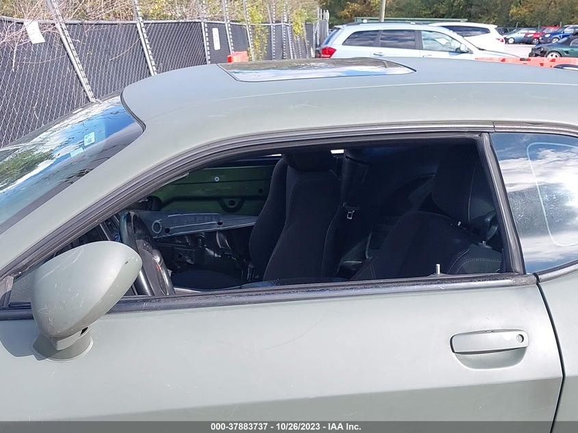 VIN 2C3CDZAG6JH171841 2018 DODGE CHALLENGER SXT