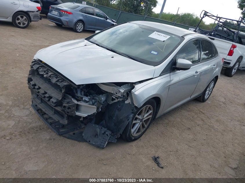 VIN 1FADP3F23JL204384 2018 FORD FOCUS SE