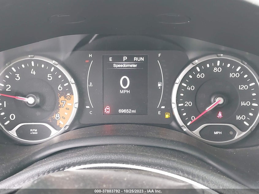 VIN ZACCJAAB3HPF37113 2017 JEEP RENEGADE SPORT