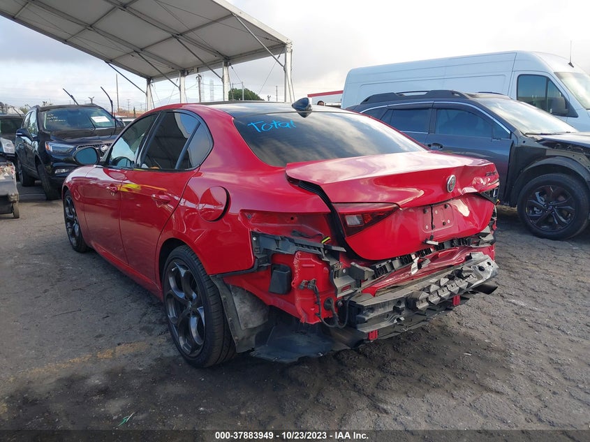 VIN ZARFAMBNXL7635137 2020 ALFA ROMEO GIULIA TI