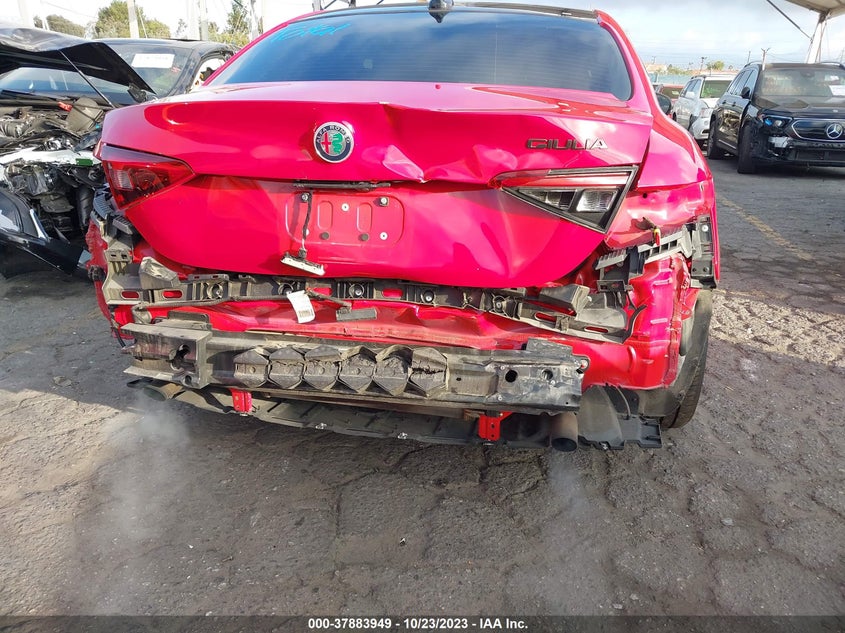 VIN ZARFAMBNXL7635137 2020 ALFA ROMEO GIULIA TI
