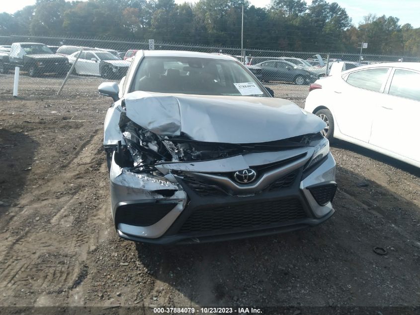 2022 TOYOTA CAMRY SE - 4T1G11AK2NU693604