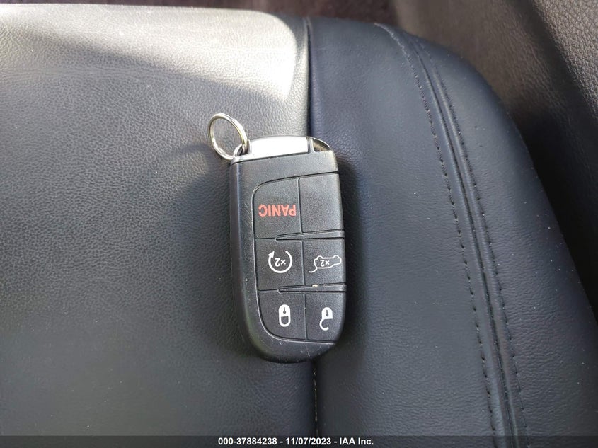 VIN 1C4RJEBG0JC400278 2018 JEEP GRAND CHEROKEE LIMITED