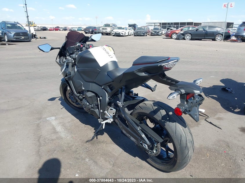 VIN JH2SC771XJK100014 2018 HONDA CBR1000 RR