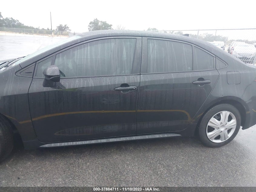 VIN 5YFEPRAEXLP083009 2020 TOYOTA COROLLA LE