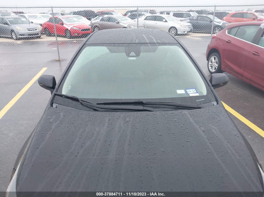 VIN 5YFEPRAEXLP083009 2020 TOYOTA COROLLA LE
