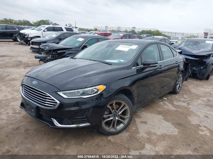 3FA6P0CD4LR133682 2020 FORD FUSION, photo no. 2