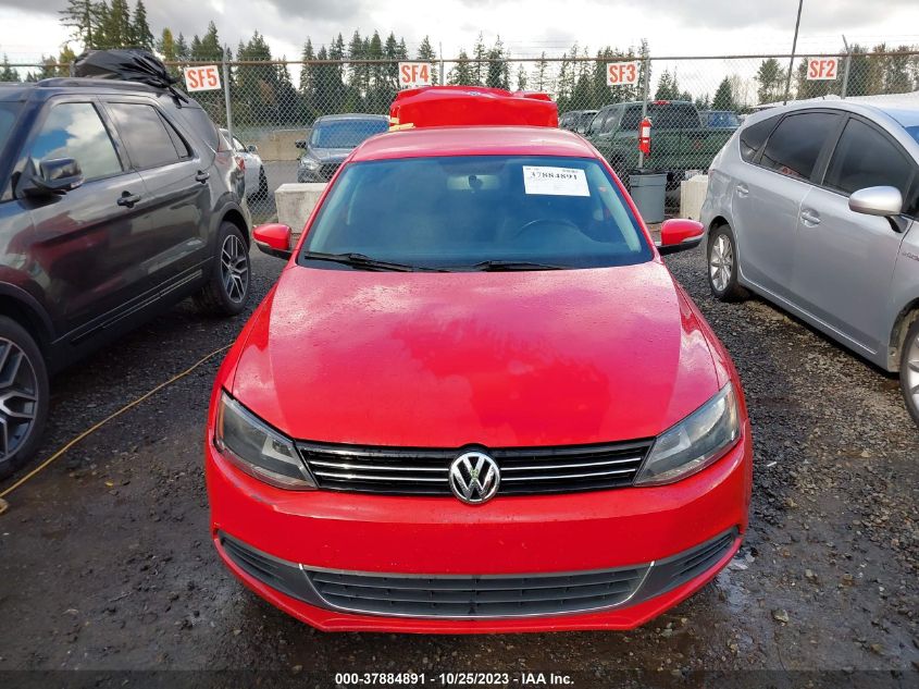 2013 VOLKSWAGEN JETTA SEDAN SE - 3VWDP7AJ3DM218737