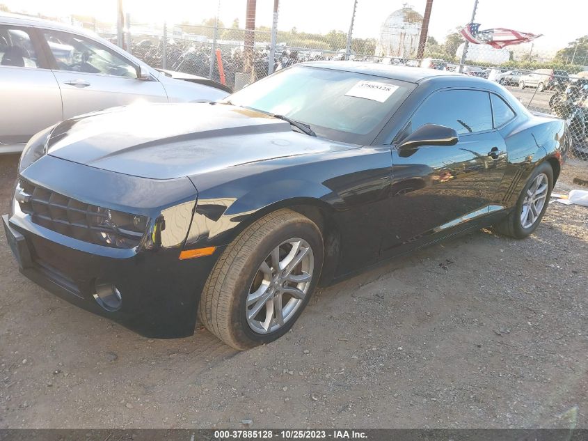 2013 CHEVROLET CAMARO LS - 2G1FA1E39D9230611