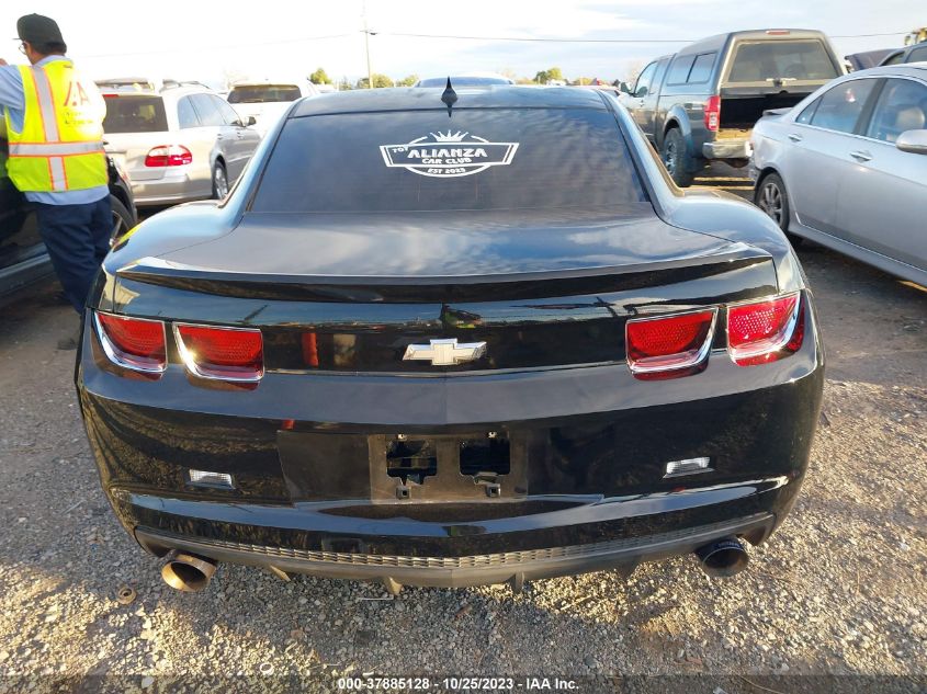 2013 CHEVROLET CAMARO LS - 2G1FA1E39D9230611