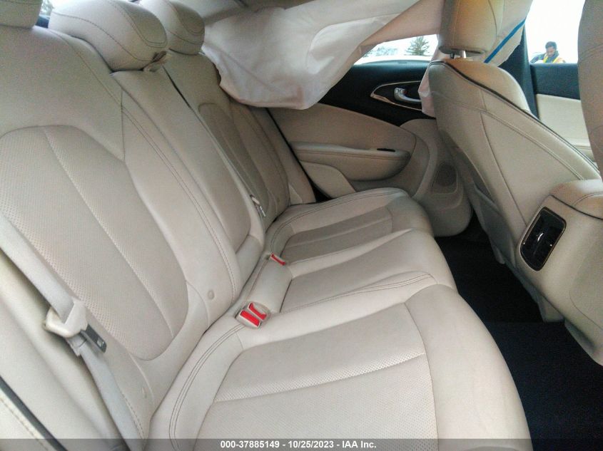 2015 CHRYSLER 200 C - 1C3CCCCG7FN510232
