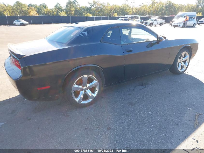 2013 DODGE CHALLENGER SXT - 2C3CDYAG2DH635657