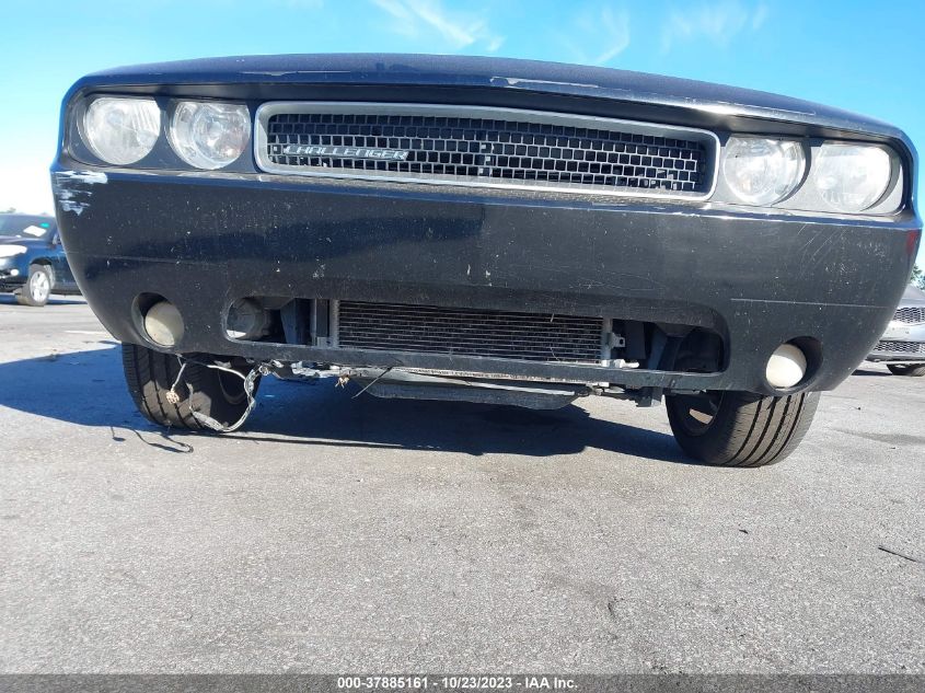 2013 DODGE CHALLENGER SXT - 2C3CDYAG2DH635657