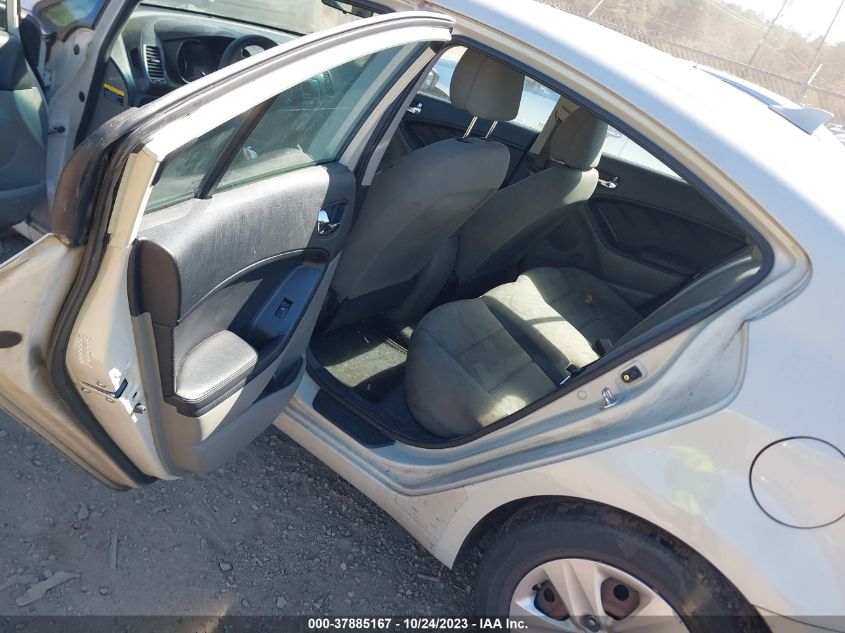 2015 KIA FORTE LX - KNAFK4A63F5311137