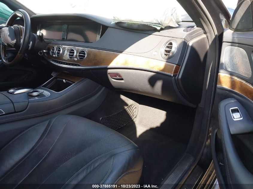 2015 MERCEDES-BENZ S 550 WDDUG8CB9FA072235