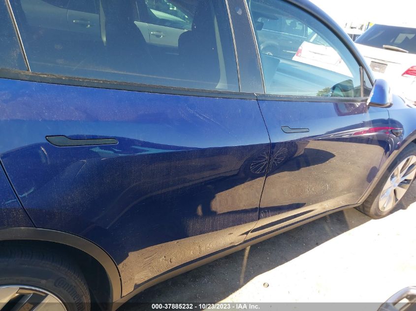2022 TESLA MODEL Y - 7SAYGAEE8NF553550