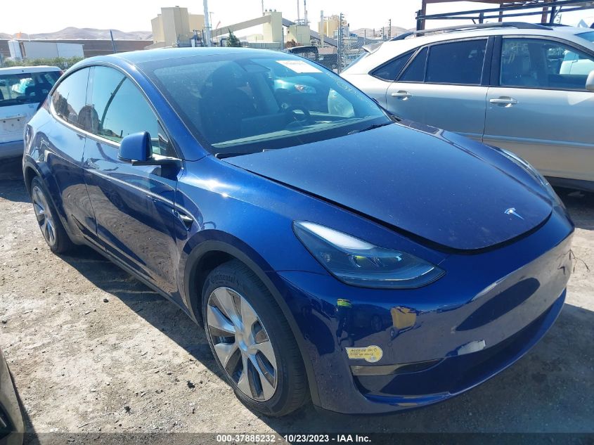 2022 TESLA MODEL Y - 7SAYGAEE8NF553550