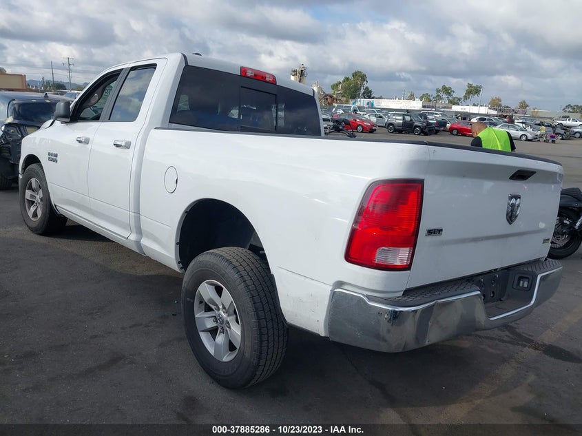 VIN 1C6RR6GG9JS317632 2018 RAM 1500 SLT
