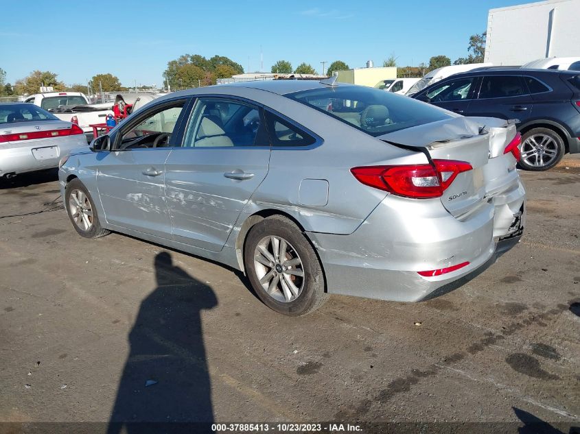 2015 HYUNDAI SONATA 2.4L SE - 5NPE24AF8FH040705