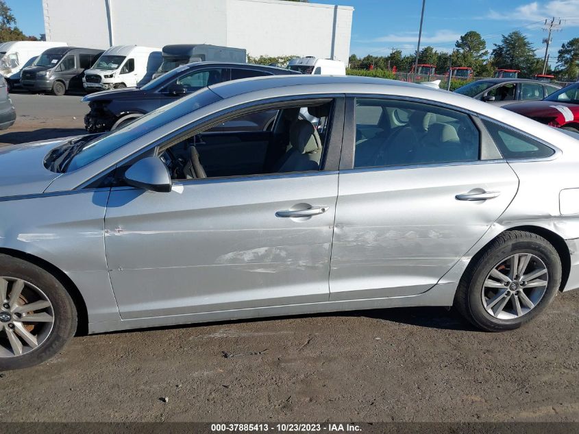 2015 HYUNDAI SONATA 2.4L SE - 5NPE24AF8FH040705