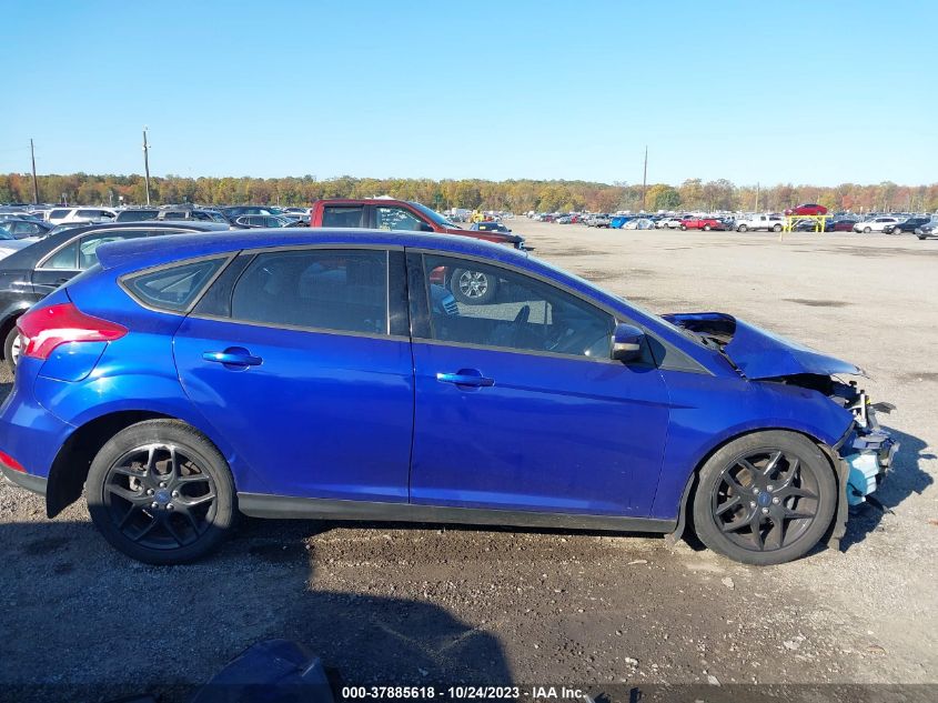 2015 FORD FOCUS SE - 1FADP3K21FL322205