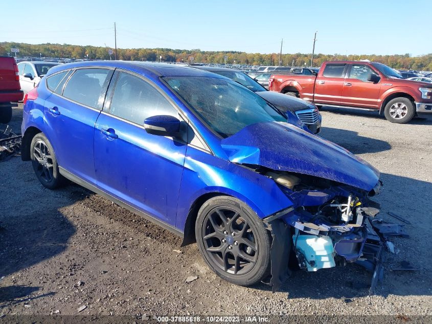 2015 FORD FOCUS SE - 1FADP3K21FL322205