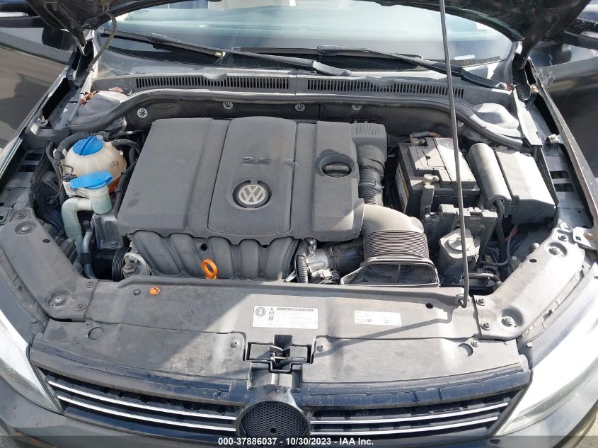 2013 VOLKSWAGEN JETTA SEDAN SE W/CONVENIENCE 3VWDX7AJ3DM351711