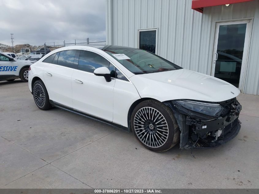 2022 MERCEDES-BENZ EQS 450 - W1KCG2DB4NA017925